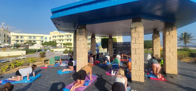 FOTO: Jedno z cvičení v Ománu. – stránka 17