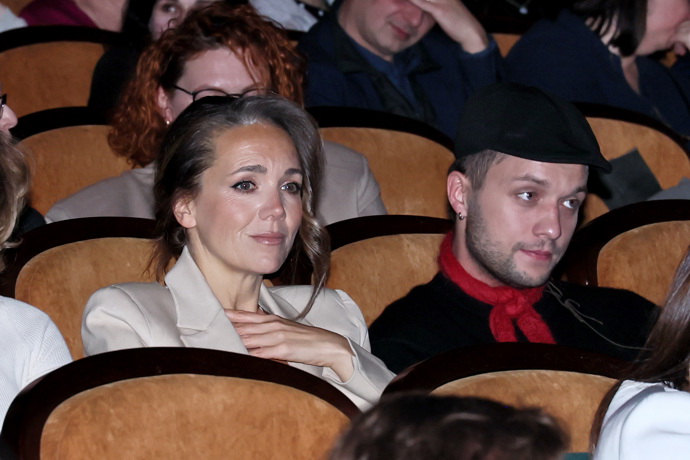 FOTO: Drsný příběh seriálu Lucii zaskočil. – stránka 8