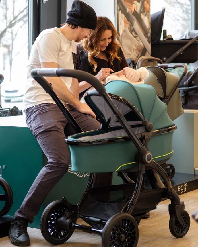 FOTO: Olga Lounová se nedávno stala dvojnásobnou maminkou. – stránka 19