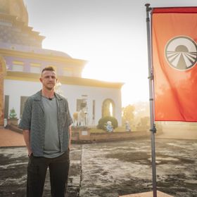 Jakub Štáfek je jedním z moderátorů Asia Express.