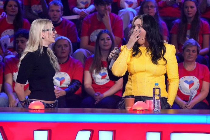 FOTO: Ewa Farna se zpěvačkou Annet X.