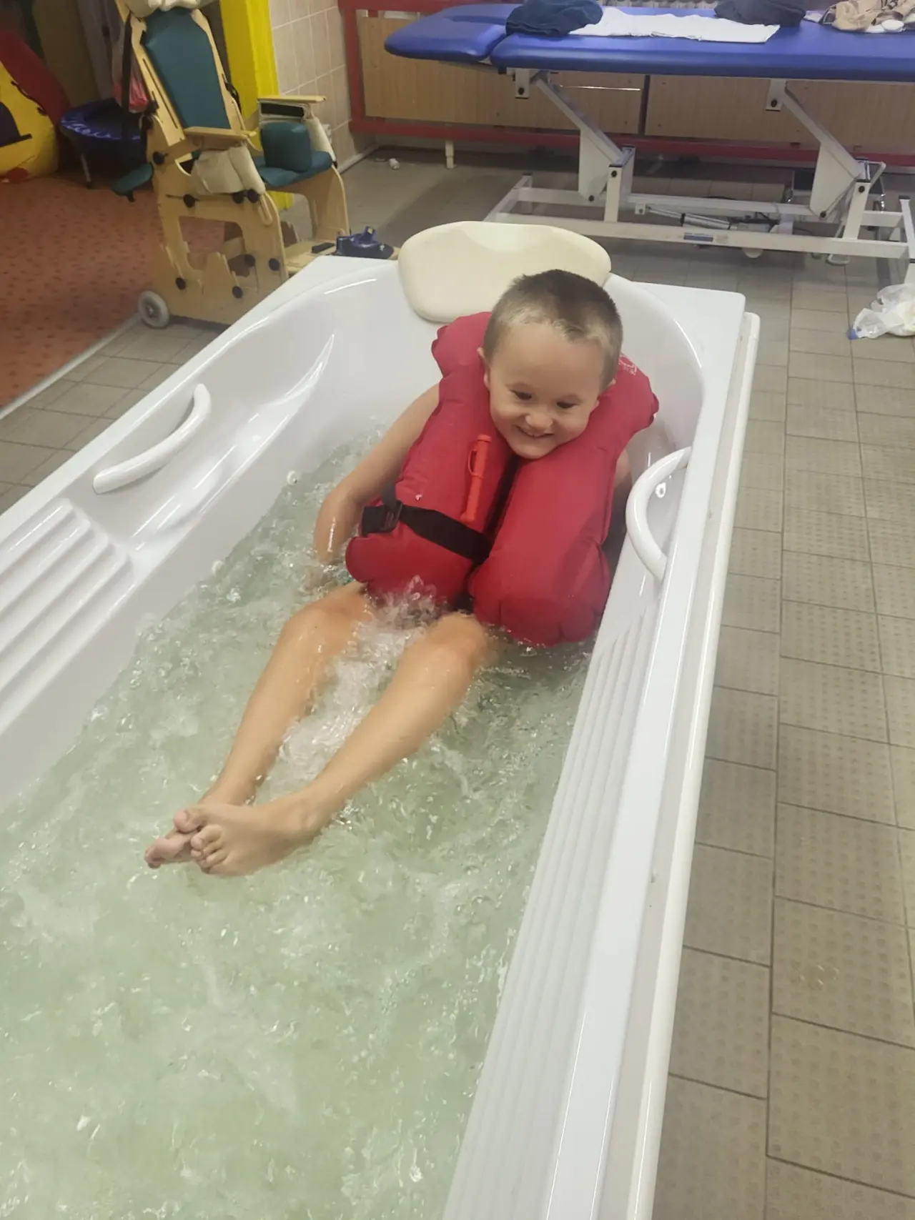 FOTO: Desetiletý Adámek z Plzně potřebuje vaši pomoc.