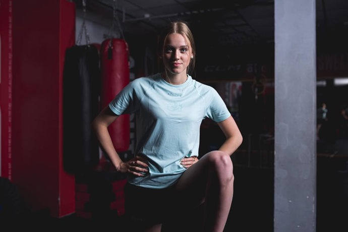 FOTO: Tereza Plosová. – stránka 9