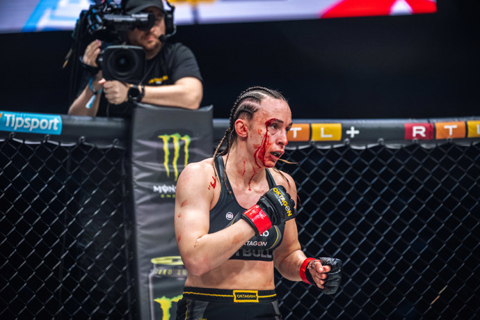 FOTO: Lucie Pudilová na Oktagonu 83. – stránka 3