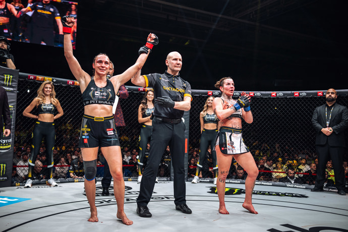 FOTO: Lucie Pudilová porazila Katharinu Lehner. – stránka 1