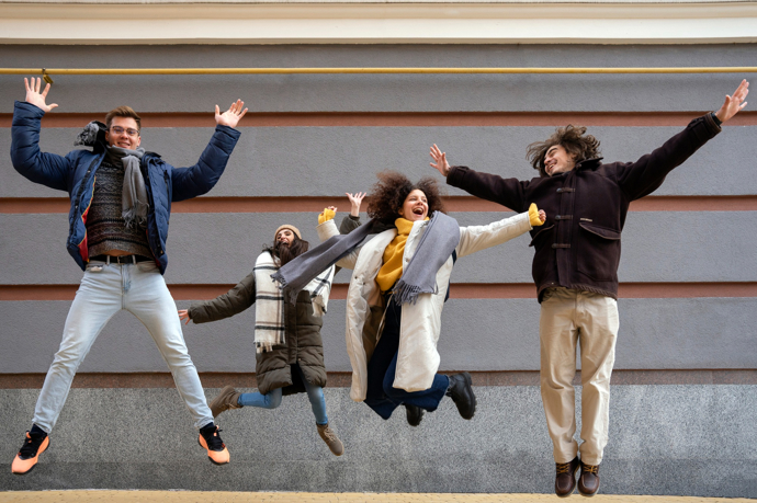 Foto k tématům jaro, horoskop, podzim