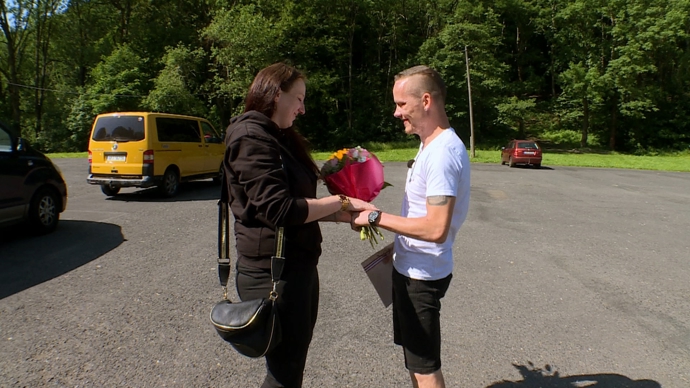 FOTO: Dojemné loučení. – stránka 1