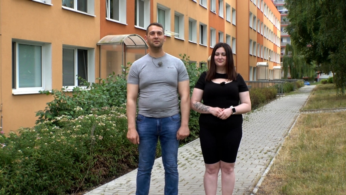 FOTO: Rodina Maria a Aliny žije v Dvoře Králové. – stránka 13