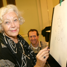 Ve své knize herečka Květa Fialová psala i o svých kolegyních. Stella Zázvorková byla podle ní prý velmi náladová a někdy naháněla strach.