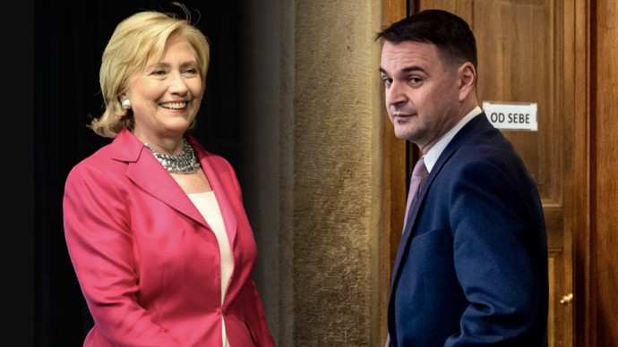 FOTO: Macinka se názorově střetl s Clintonovou. – stránka 8