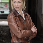 Herečka Petra Hřebíčková sází na kožené bundičky.