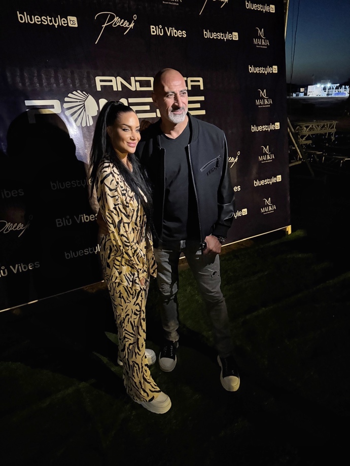 FOTO: DJka v rámci konceptu Blů Vibes CK Blue Style vystoupila v egyptském hotelu Malikia Resort Abu Dabbab.