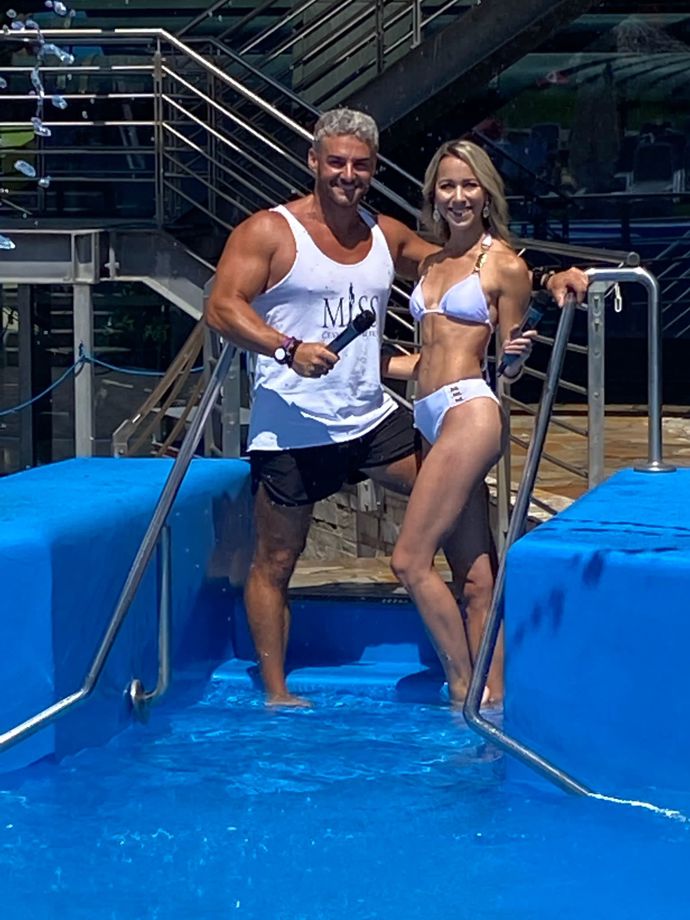 FOTO: Simona Šimková a Michal Šeda se pyšní vysportovanými postavami. – stránka 15