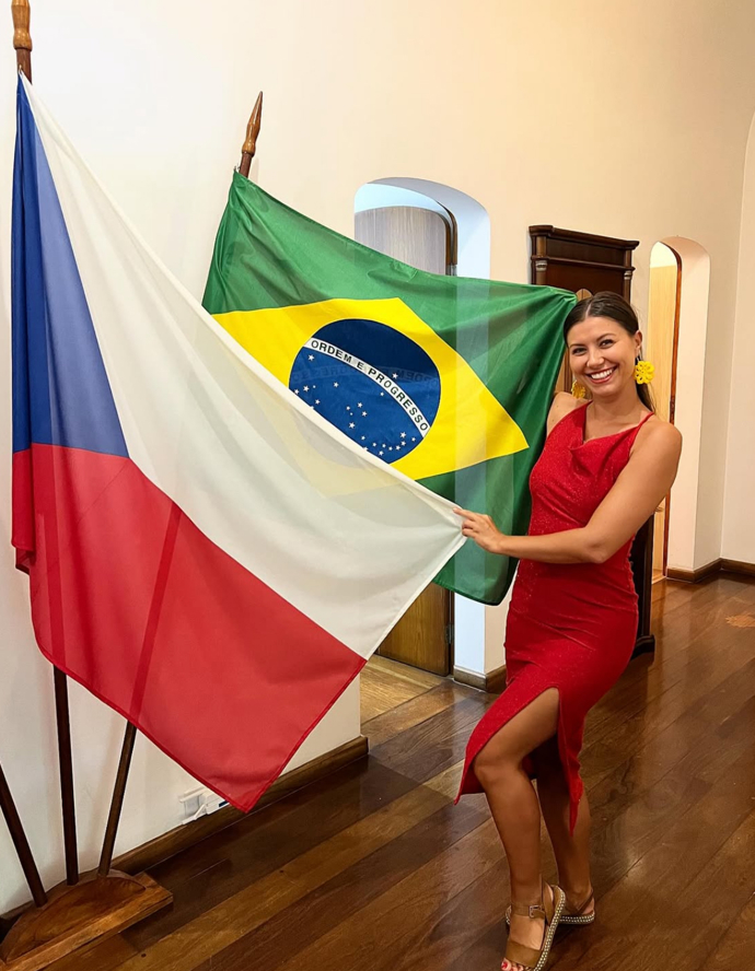FOTO: Veronika Lálová v Brazílii reprezentuje Českou republiku. – stránka 3