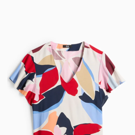 Halenka s výstřihem ve tvaru V a květinovým vzorem, C&A, 398 Kč