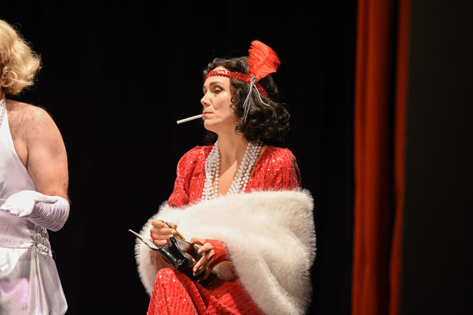 FOTO: Lucie Vondráčková v dalším sexy kostýmu. – stránka 9