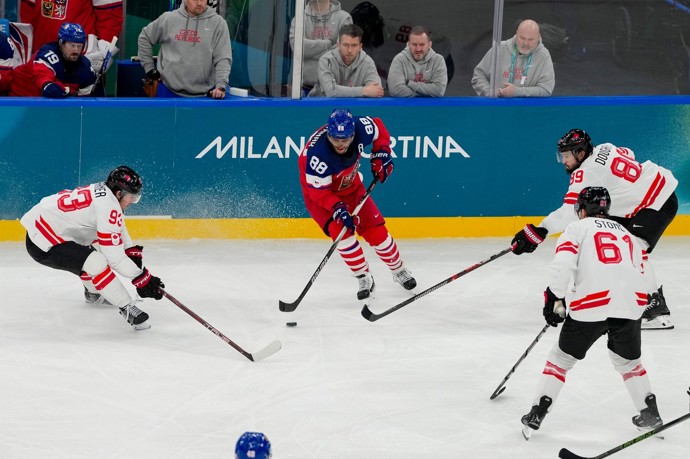 FOTO: David Pastrňák v utkání proti Kanadě. – stránka 6