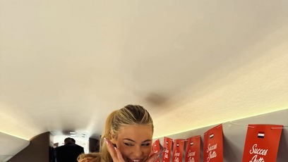 FOTO: Jutta doletěla do Milána soukromým tryskáčem.