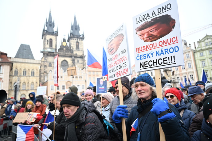 FOTO: Demonstrace Milion chvilek pro demokracii. – stránka 98