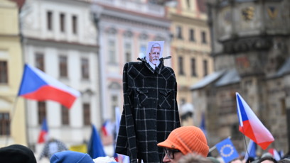 FOTO: Demonstrace Milion chvilek pro demokracii na podporu prezidenta Petra Pavla.