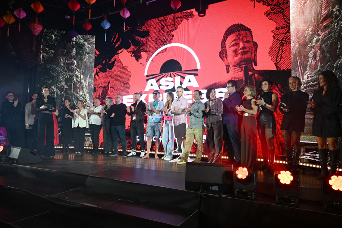 FOTO: Soutěžící reality show Asia Express. – stránka 6