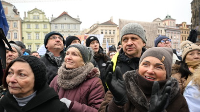 FOTO: Lidé si demonstraci užívají.