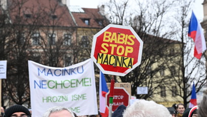 FOTO: Transparenty nesmí chybět.