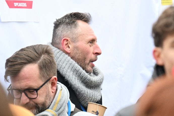 FOTO: Demonstrace Milion chvilek pro demokracii přilákala i Jana Tunu. – stránka 3