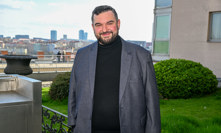 Tomáš Magnusek na tiskovce TV Barrandov.