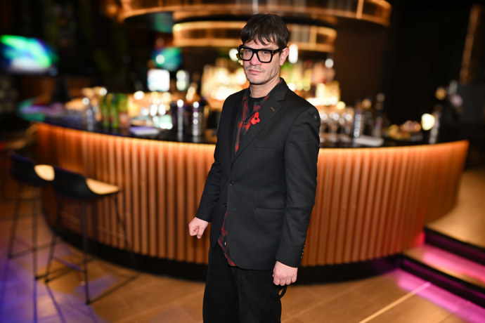 FOTO: Součástí koncertu Onestage je i zpěvák David Kraus. – stránka 10