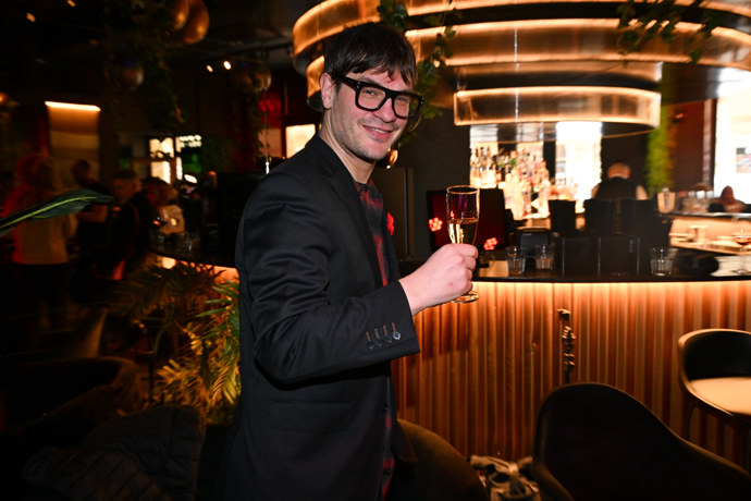 FOTO: David Kraus ve FU clubu. – stránka 1