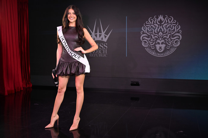 FOTO: Dominique Alagia. – stránka 40