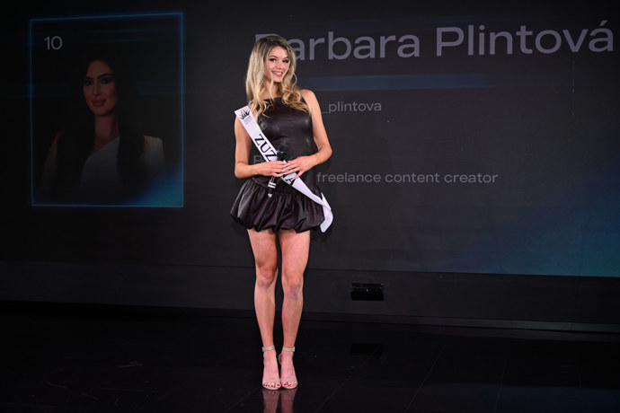 FOTO: Zuzana Šabacká. – stránka 38