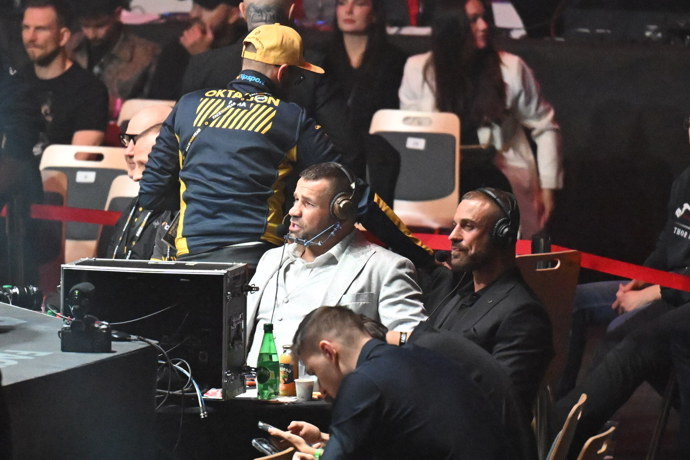 FOTO: Karlos Vémola a Ondřej Raška na Oktagonu 84. – stránka 57