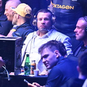 Karlos Vémola má stále zdravotní problémy.