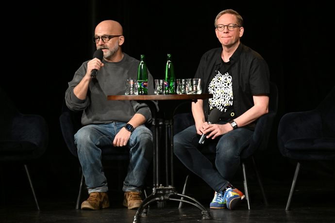 FOTO: Hynek Čermák a Aleš Cibulka debatovali. – stránka 20