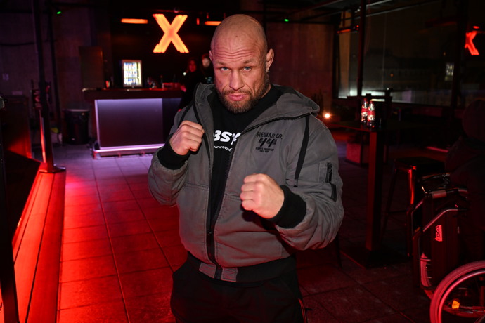 FOTO: Oblíbenec fanoušků Clashe Filip Grznár. – stránka 48