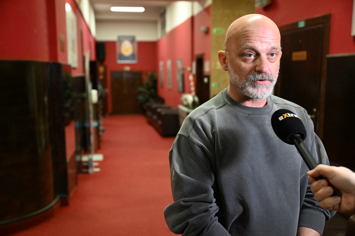 FOTO: Hynek Čermák během rozhovoru pro eXtra.cz. – stránka 18