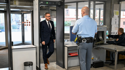 FOTO: Jan Souček u Obvodního soudu pro Prahu 4.