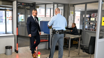 FOTO: Jan Souček u Obvodního soudu pro Prahu 4.