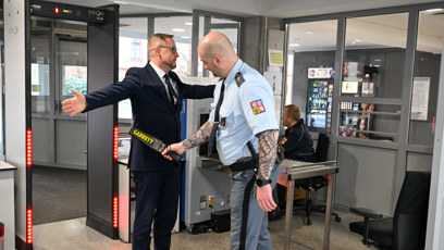 FOTO: Jan Souček u Obvodního soudu pro Prahu 4.