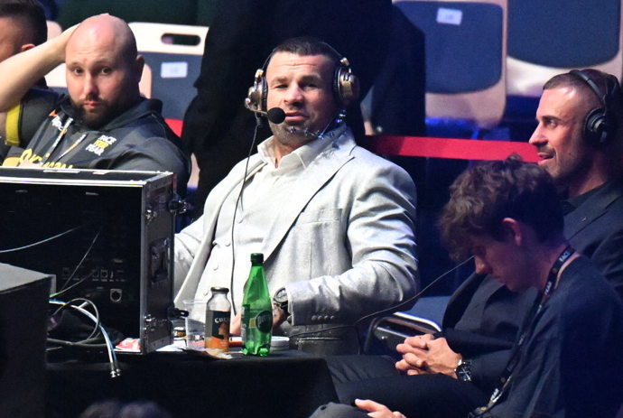 Foto k tématu Oktagon 84 – stránka 44