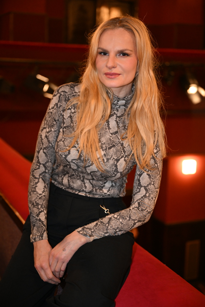 FOTO: Iva Pazderková obhajovala Petra Fialu. – stránka 2