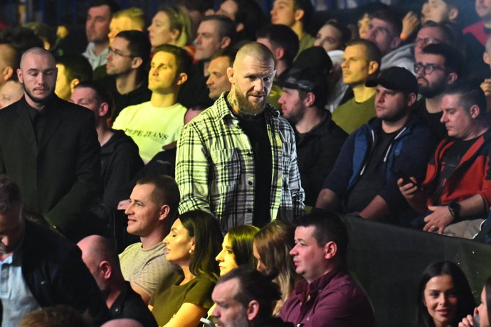 FOTO: Zápasník Samuel Krištofovič alias Pirát. – stránka 7