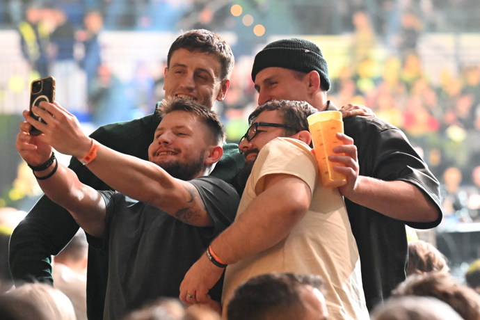 FOTO: Oktagon 84. – stránka 101