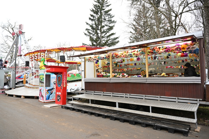 FOTO: Matějská pouť má dlouholetou tradici. – stránka 23