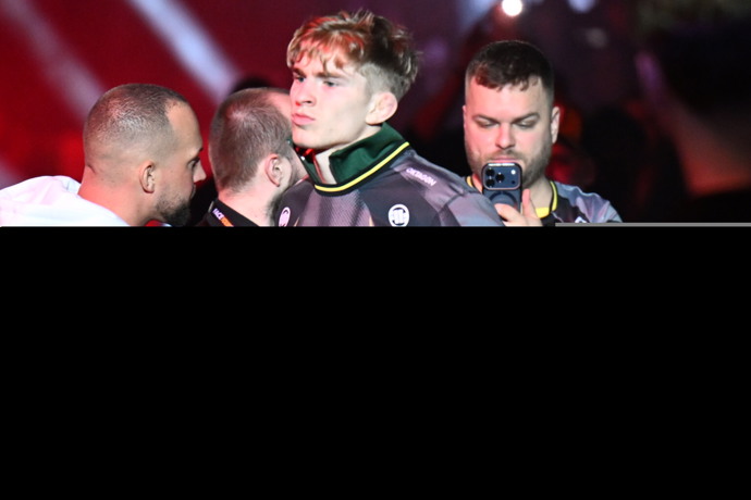 FOTO: Oktagon 84. – stránka 98