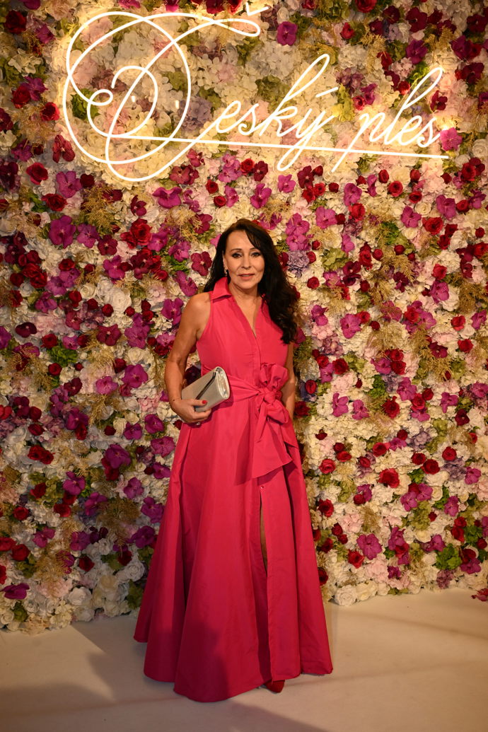 FOTO: Heidi Janků. – stránka 5