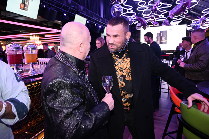 FOTO: Karlos Vémola se bavil s Michalem Davidem. – stránka 10