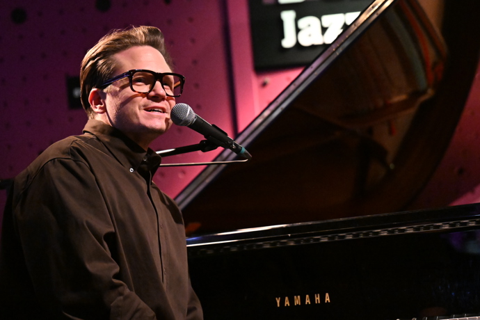 FOTO: Ondřej Brzobohatý zahrál na koncertu pro Súdán. – stránka 4